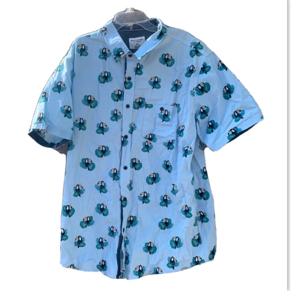 Distortion Men’s X-Large Blue Toucan Button Up Short Sleeve Casual Beach NWT